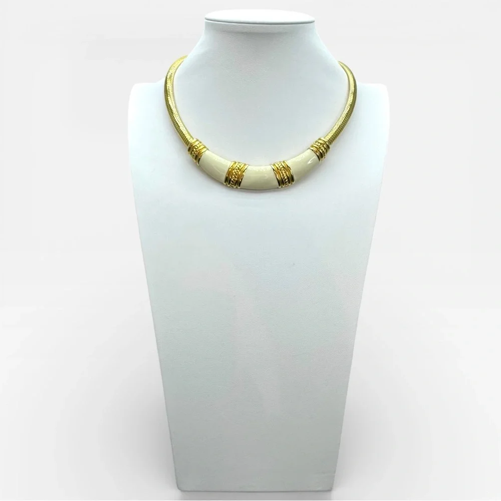 MONET 1980s Vintage Gold and Ivory Enamel Omega Tubogas Collar Necklace